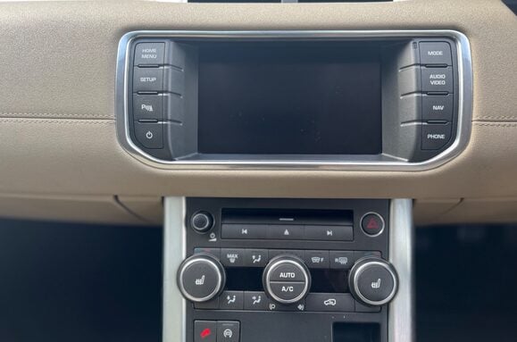 Land Rover Range Rover Evoque 2.2 SD4 PURE TECH 27