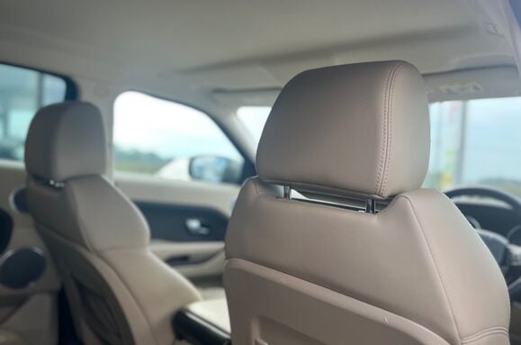 Land Rover Range Rover Evoque 2.2 SD4 PURE TECH 22