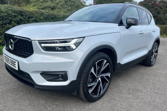 Volvo XC40 2.0 T5 R-DESIGN PRO AWD AUTO 11