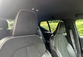 Volvo XC40 2.0 T5 R-DESIGN PRO AWD AUTO 15