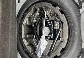 Volvo XC40 2.0 T5 R-DESIGN PRO AWD AUTO 37