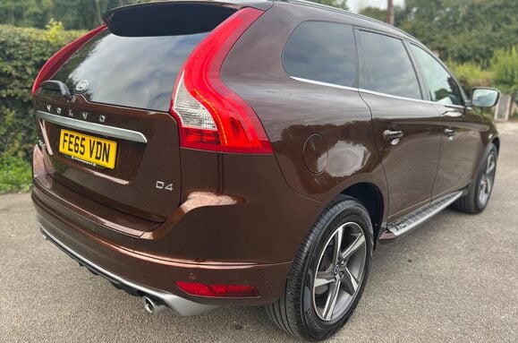 Volvo XC60 2.0 D4 R-DESIGN LUX NAV AUTO PAN ROOF 7