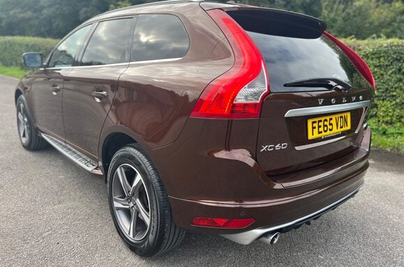Volvo XC60 2.0 D4 R-DESIGN LUX NAV AUTO PAN ROOF 12