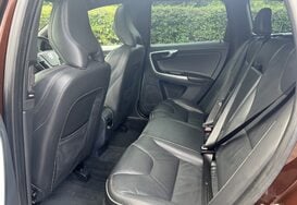 Volvo XC60 2.0 D4 R-DESIGN LUX NAV AUTO PAN ROOF 31