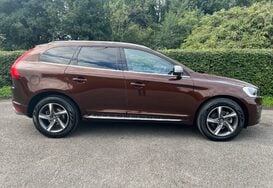 Volvo XC60 2.0 D4 R-DESIGN LUX NAV AUTO PAN ROOF 6