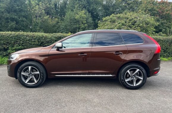 Volvo XC60 2.0 D4 R-DESIGN LUX NAV AUTO PAN ROOF 11