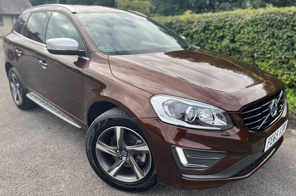 Volvo XC60 2.0 D4 R-DESIGN LUX NAV AUTO PAN ROOF 2