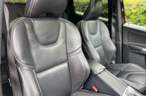 Volvo XC60 2.0 D4 R-DESIGN LUX NAV AUTO PAN ROOF 15