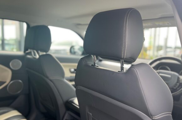 Land Rover Range Rover Evoque 2.2 SD4 DYNAMIC AUTO 21