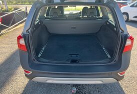 Volvo XC70 20 D3 SE LUX AUTO ESTATE 7