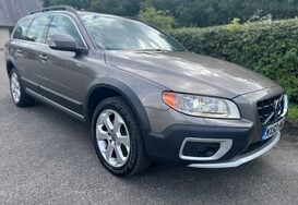 Volvo XC70 2.0 D3 SE LUX AUTO ESTATE 5