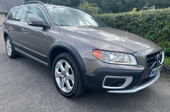 Volvo XC70 2.0 D3 SE LUX AUTO ESTATE 5