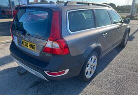 Volvo XC70 20 D3 SE LUX AUTO ESTATE 3
