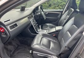 Volvo XC70 2.0 D3 SE LUX AUTO ESTATE 25