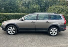 Volvo XC70 2.0 D3 SE LUX AUTO ESTATE 11