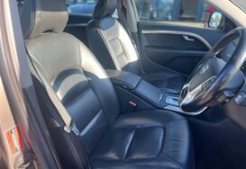 Volvo XC70 20 D3 SE LUX AUTO ESTATE 5