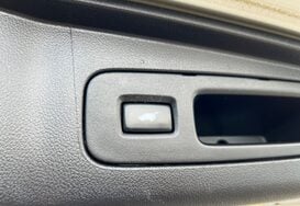 Honda CR-V 1.6 I-DTEC EX AUTO GLASS PAN SUNROOF 38