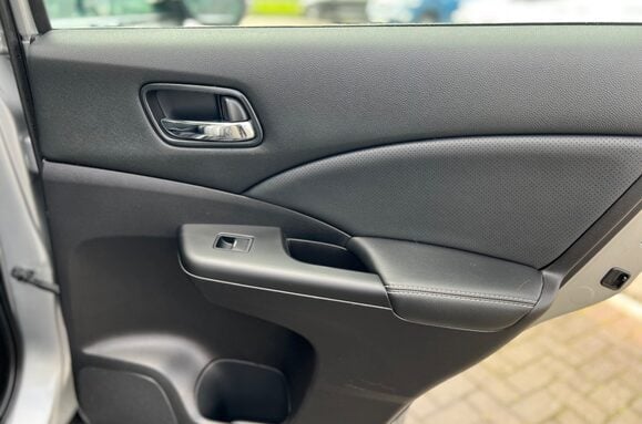 Honda CR-V 1.6 I-DTEC EX AUTO GLASS PAN SUNROOF 25