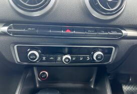 Audi A3 SPORTBACK TDI QUATTRO S LINE 34