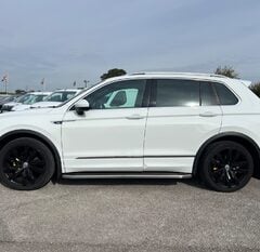 Volkswagen Tiguan R-LINE 2.0 TDI 4MOTION DSG AUTO GLASS PAN ROOF 4