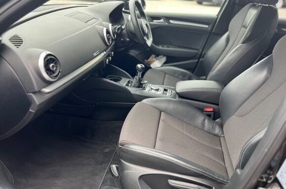 Audi A3 1.5 TFSI BLACK EDITION 30