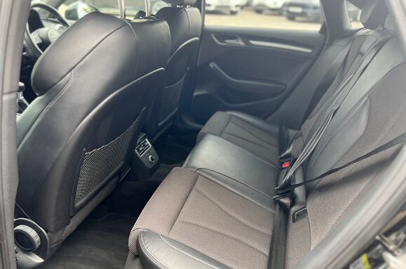 Audi A3 1.5 TFSI BLACK EDITION 24