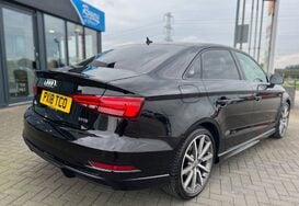 Audi A3 1.5 TFSI BLACK EDITION 7
