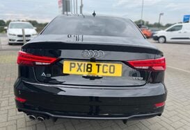 Audi A3 1.5 TFSI BLACK EDITION 8