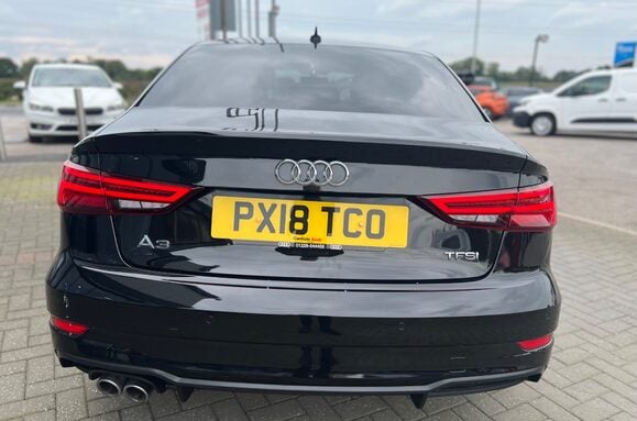 Audi A3 1.5 TFSI BLACK EDITION 8