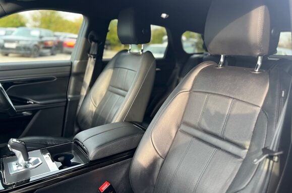 Land Rover Range Rover Evoque 1.5 P300e 12.2kWh R-Dynamic SE Auto Petrol/Hybrid 29
