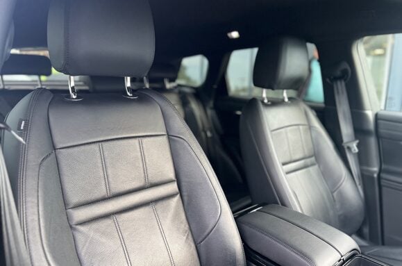 Land Rover Range Rover Evoque 1.5 P300e 12.2kWh R-Dynamic SE Auto Petrol/Hybrid 17