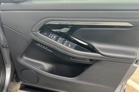 Land Rover Range Rover Evoque 1.5 P300e 12.2kWh R-Dynamic SE Auto Petrol/Hybrid 20