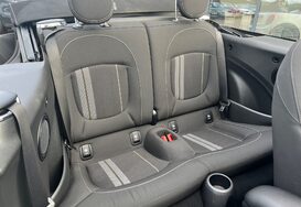 Mini Convertible COOPER S CLASSIC AUTO CONVERTIBLE 33