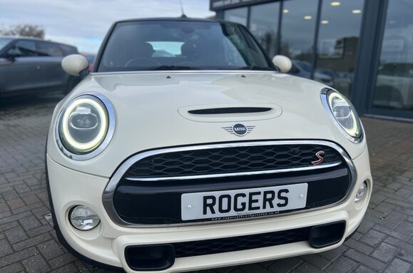 Mini Convertible COOPER S CLASSIC AUTO CONVERTIBLE 4