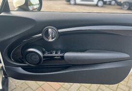 Mini Convertible COOPER S CLASSIC AUTO CONVERTIBLE 30