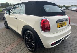 Mini Convertible COOPER S CLASSIC AUTO CONVERTIBLE 9