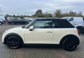 Mini Convertible COOPER S CLASSIC AUTO CONVERTIBLE 10