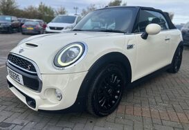 Mini Convertible COOPER S CLASSIC AUTO CONVERTIBLE 11