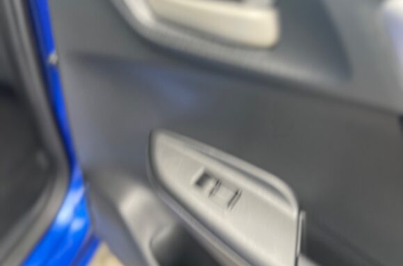 Honda Jazz 1.3 I-VTEC SE 5 DOOR £35 ROAD TAX 29