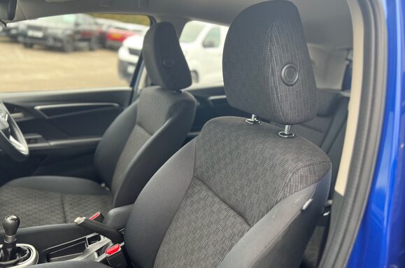 Honda Jazz 1.3 I-VTEC SE 5 DOOR £35 ROAD TAX 32