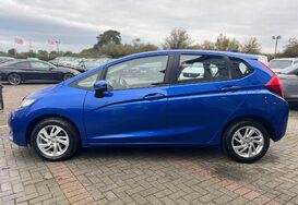 Honda Jazz 1.3 I-VTEC SE 5 DOOR £35 ROAD TAX 13