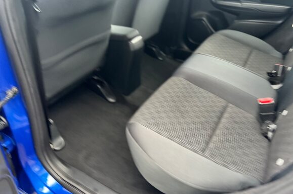 Honda Jazz 1.3 I-VTEC SE 5 DOOR £35 ROAD TAX 36