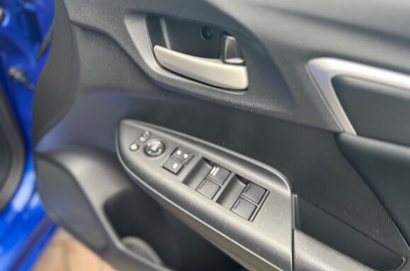 Honda Jazz 1.3 I-VTEC SE 5 DOOR £35 ROAD TAX 24