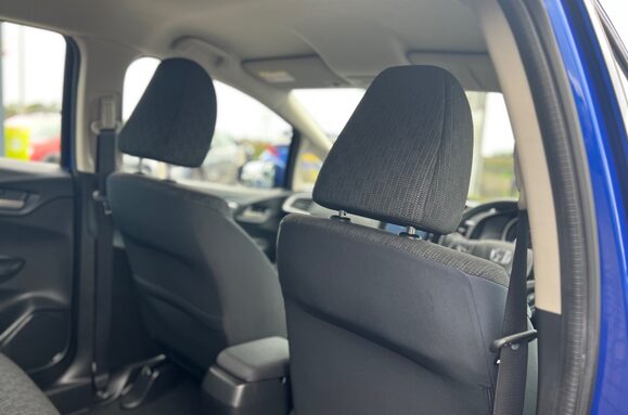 Honda Jazz 1.3 I-VTEC SE 5 DOOR £35 ROAD TAX 25