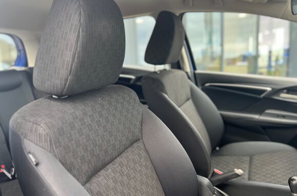 Honda Jazz 1.3 I-VTEC SE 5 DOOR £35 ROAD TAX 20