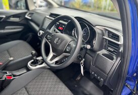 Honda Jazz 1.3 I-VTEC SE 5 DOOR £35 ROAD TAX 18