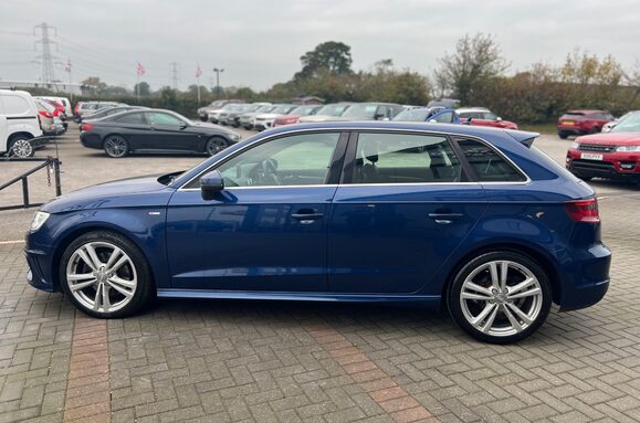 Audi A3 SPORTBACK 2.0 TDI QUATTRO S LINE AUTO 13