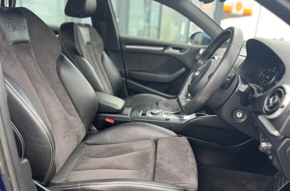 Audi A3 SPORTBACK 2.0 TDI QUATTRO S LINE AUTO 19