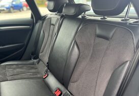 Audi A3 SPORTBACK 2.0 TDI QUATTRO S LINE AUTO 32