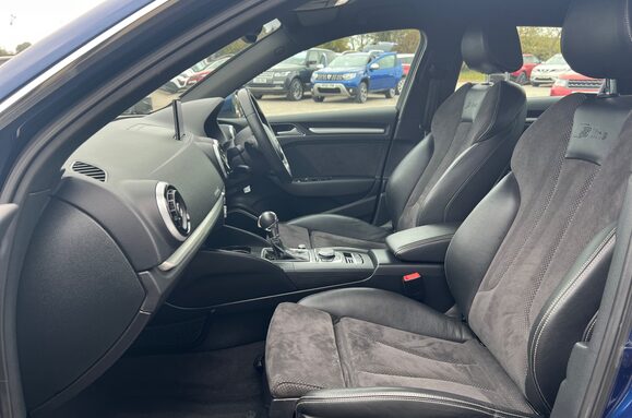 Audi A3 SPORTBACK 2.0 TDI QUATTRO S LINE AUTO 28